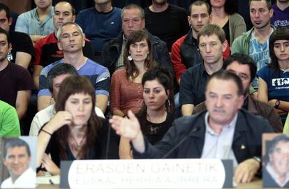 Rueda de prensa ofrecida por miembros de la izquierda 'abertzale', en San Sebastián.