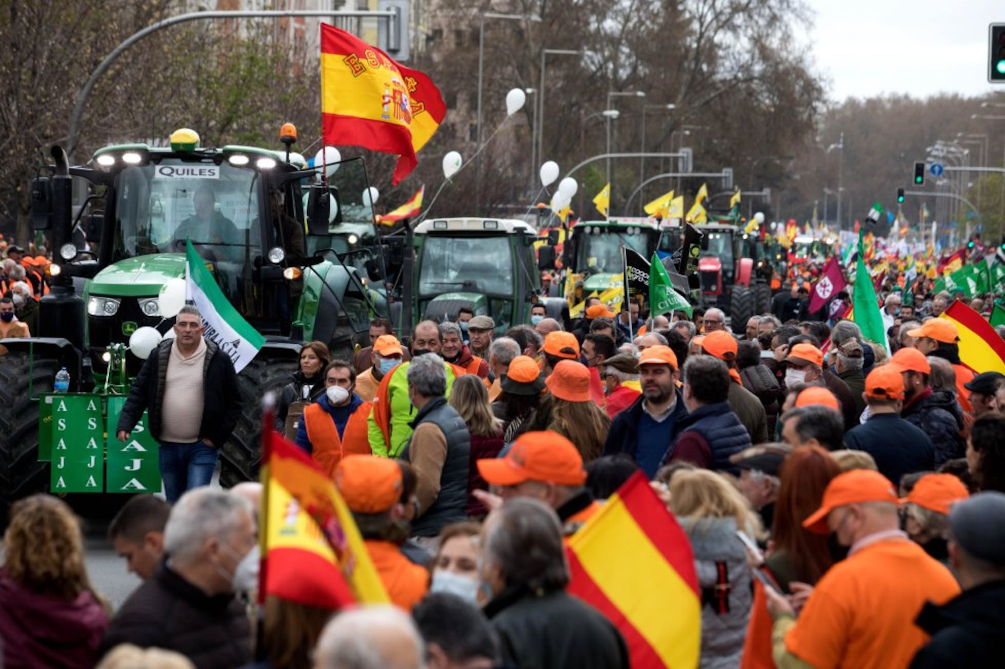 20M: La manifestación del mundo rural en Madrid, en imágenes | Fotos ...