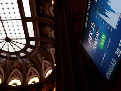 Abertis, Telefónica y CaixaBank emiten deuda a tipos ultrabajos