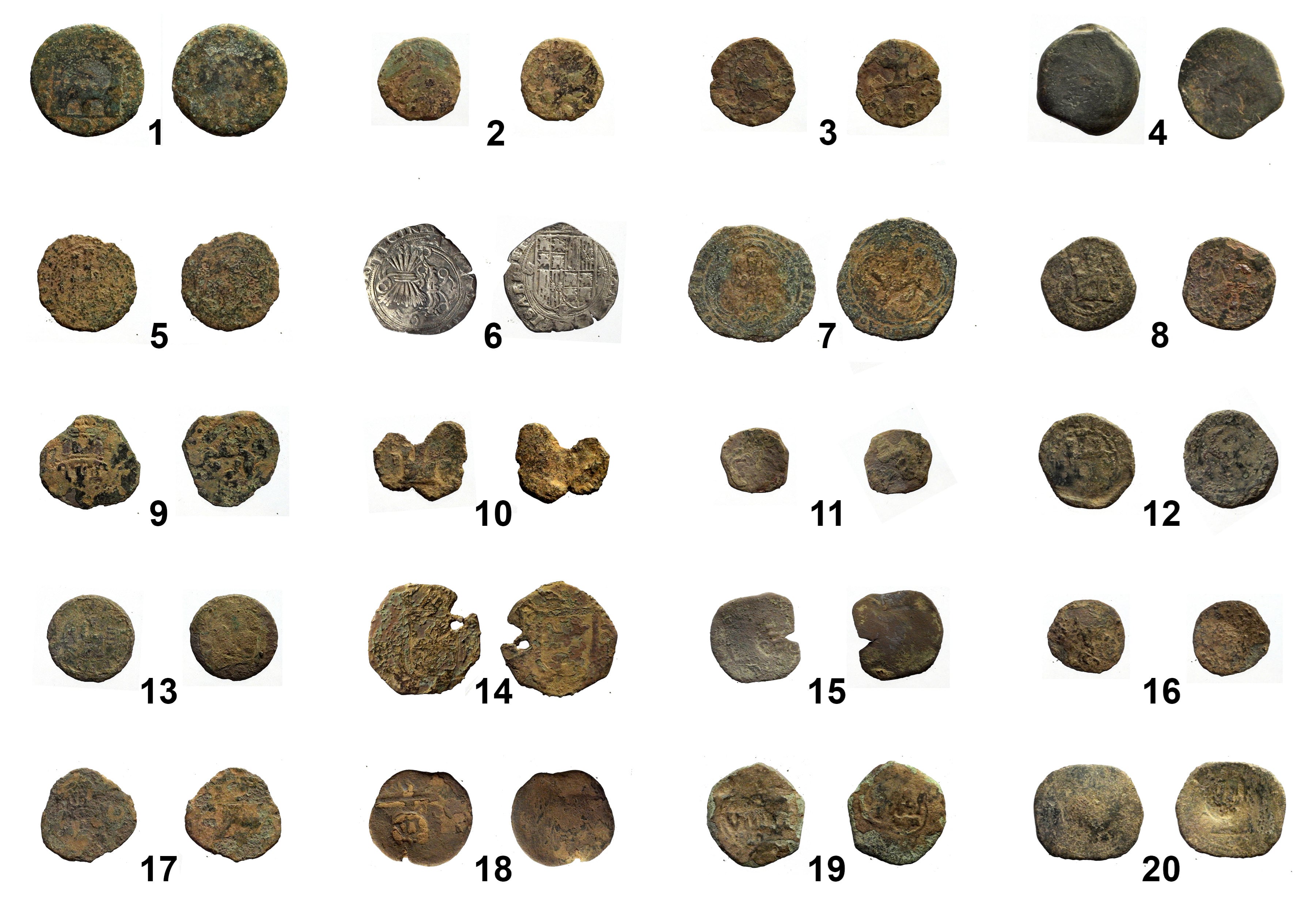 Parte de las monedas halladas en la parcela de Gallegos de Argañán,