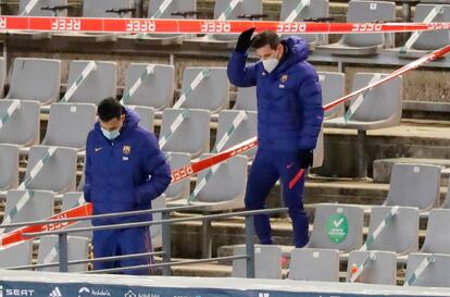 Messi, en la grada en el partido ante la Real en el estadio del Córdoba.