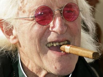 Una imagen de archivo de Jimmy Savile de 2011.