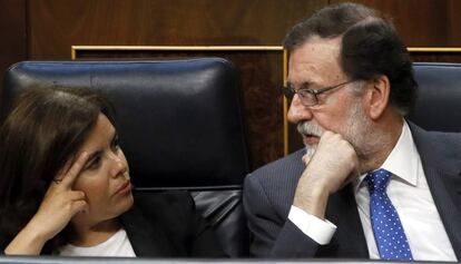 Soraya Sáenz de Santamaría y Mariano Rajoy