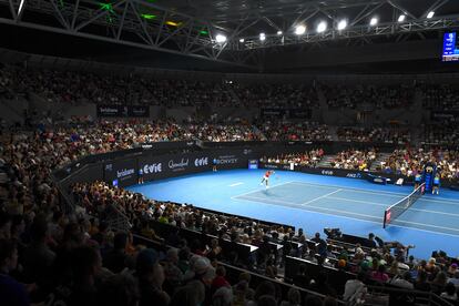 Rafael Nadal, en la pista del torneo de Brisbane este martes.