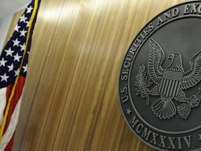 Sello de la Securities and Exchange Commission (SEC), en su sede, en Washington DC (EE UU).