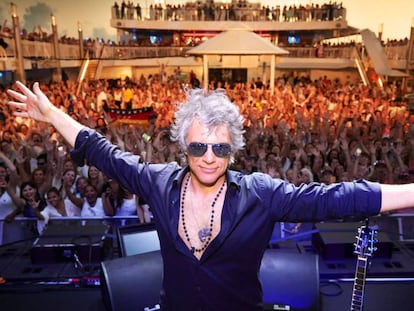 Jon Bon Jovi, a l'abril, en un creuer de Miami a Nassau dedicat a la seva música.