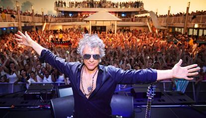 Jon Bon Jovi, a l'abril, en un creuer de Miami a Nassau dedicat a la seva música.