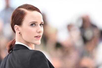 Rachel Brosnahan dará la réplica a Woody Allen en la nueva serie de Amazon.