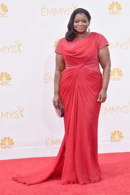 Octavia Spencer se dencantó en esta ocasión por el rojo.