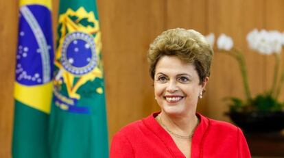 A presidenta foi criticada até por Lula.