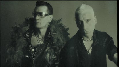 Fabio McNamara y Luiz Miguélez en una de las imágenes que Laurent D'Az tomó para la promoción del álbum 'Rockstation'.