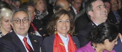 Ana Botella, con miembros de Madrid 2020 en Quebec.