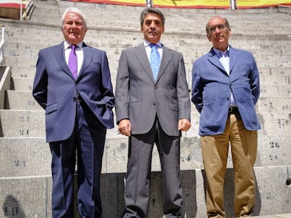 De izquierda a derecha, José Escolar, Victorino Martín y Adolfo Martín.