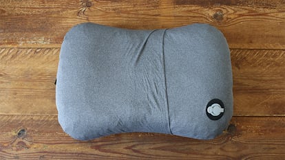 Almohada HIKENTURE.