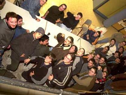 Estudiantes de la Universidad Jaume I de Castellón, encerrados en la madrugada de ayer contra la LOU.