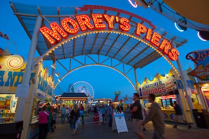 Morey’s Piers, un recinto con dos parques acuáticos y más de un centenar de atracciones, adaptadas tanto para los más pequeños como para adultos que demandan experiencias más extremas.