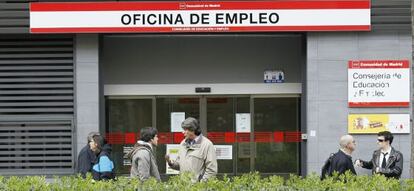 Oficina de empleo en el madrileño Paseo de las Acacias.