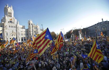 Aspecto de la manifestación independentista, a la altura de la Plaza de Cibeles, en Madrid, el 16 de marzo de 2019.