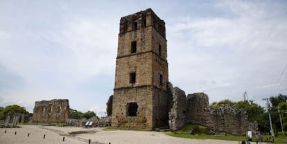 Torre de la catedral, icono del parque arqueológico de la zona vieja.