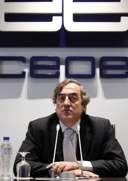 Rosell, durante una rueda de prensa en la sede de la CEOE Madrid