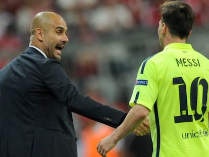 Guardiola saluda a Messi.