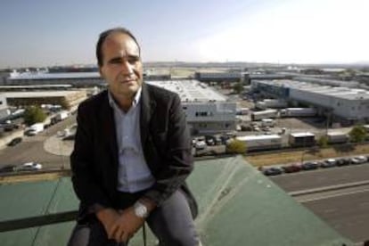 El nuevo presidente de la Unión Sindical de Controladores Aéreos (USCA), Miguel Ángel Serra Biarnés, durante una entrevista con Efe.