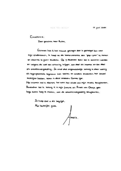 La carta manuscrita enviada por Amalia de Países Bajos al primer ministro Mark Rutte por la que renuncia a su asignación hasta terminar sus estudios.