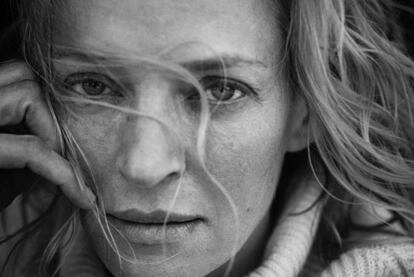 Uma Thurman en una de las imágenes del nuevo calendario Pirelli de Peter Lindbergh.