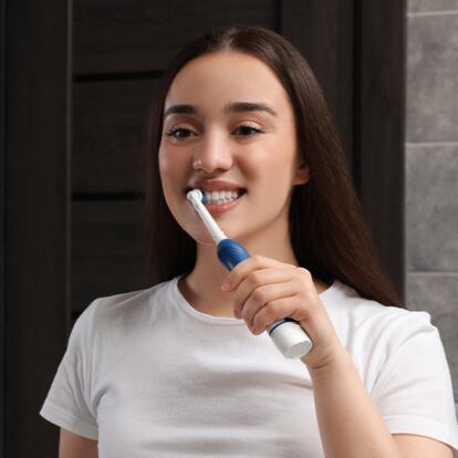 Artículo de EL PAÍS Escaparate que describe el mejor cepillo de Oral-B, ahora, con un 41% de descuento en Amazon