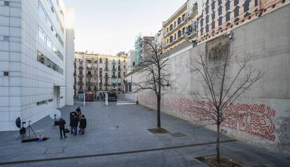 El solar donde se propone la ampliación del Macba y, ahora, el CAP.