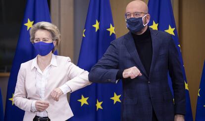 Ursula von der Leyen y Charles Michel.