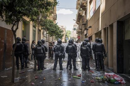 Los episodios más violentos se vivieron el mismo lunes, justo después de un desalojo que duró ocho horas.