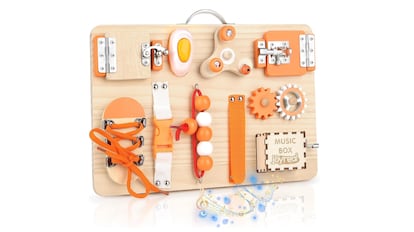 Original gifts for 1 year old babies: educational panel to develop fine motor skills.