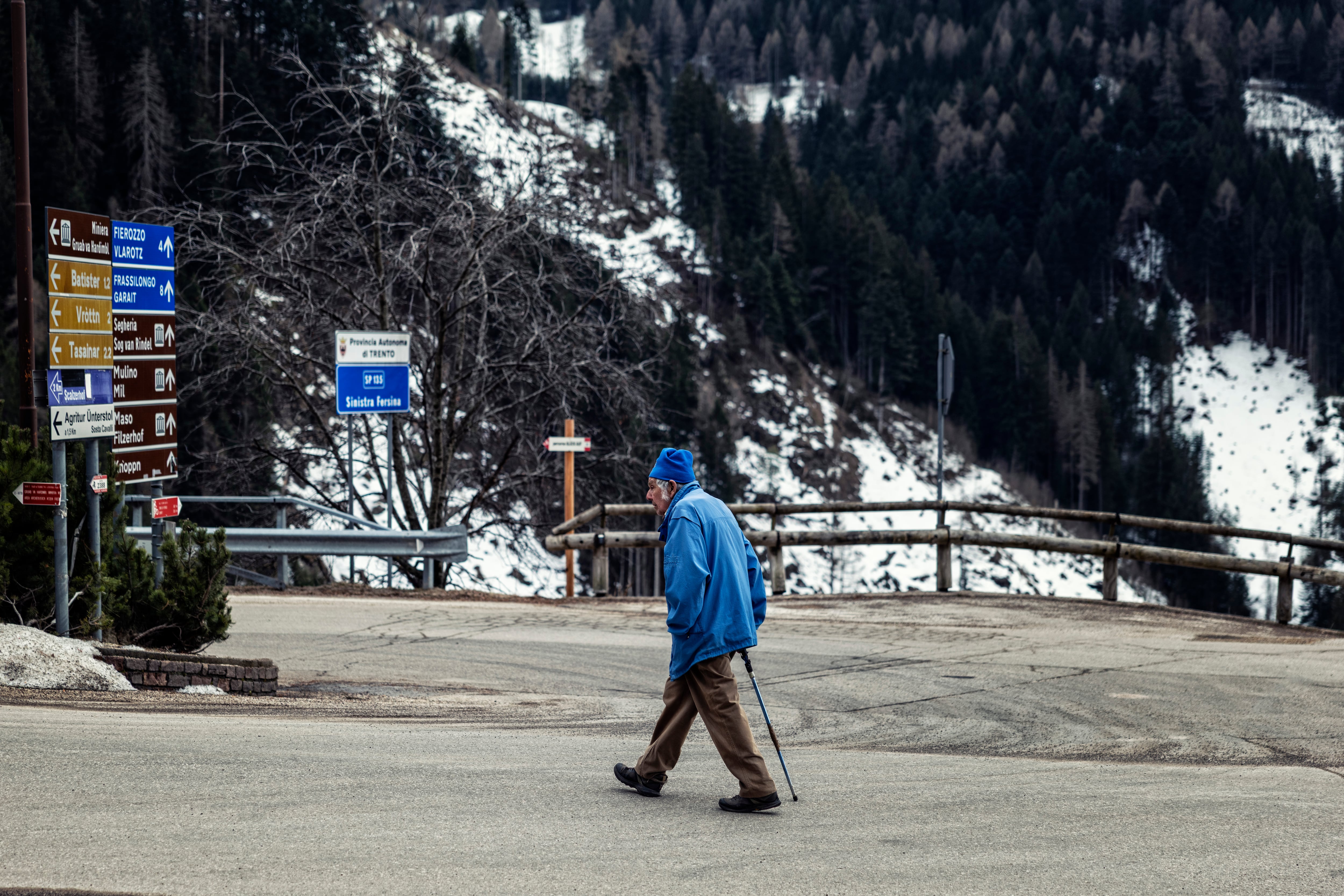 Europa se revuelve contra la muerte de las lenguas minoritarias: “Somos como dinosaurios, animales en peligro de extinción”
