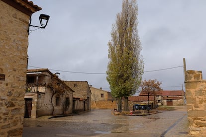 La plaza Isaac Rodríguez de Jabaloyas (Teruel), el pasado noviembre. 