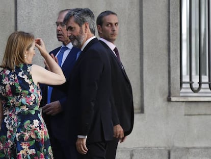 Ana Pastor, presidenta del Congreso, Carlos Lesmes, presidente del Tribunal Supremo y P&iacute;o Garc&iacute;a Escudero, presidente del Senado este jueves antes de reunirse con Rajoy.  