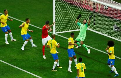 Foptografía aerea del gol de Steven Zuber ante Brasil.