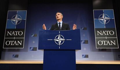 El secretario general de la OTAN, Jens Stoltenberg, durante la &uacute;ltima reuni&oacute;n ministerial de la Alianza, el 31 de marzo en Bruselas. 