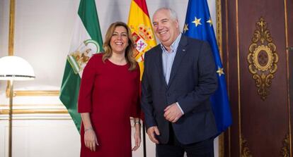 Susana D&iacute;az y Francisco Carbonero, este viernes en la Presidencia de la Junta.
