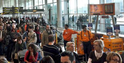 Aeropuerto de El Prat durante la huelga de controladores aéreos de diciembre de 2010.