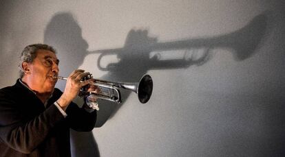 Ricard Gili, trompetista de la Big Band de Classic Jazz La locomotora negra. 