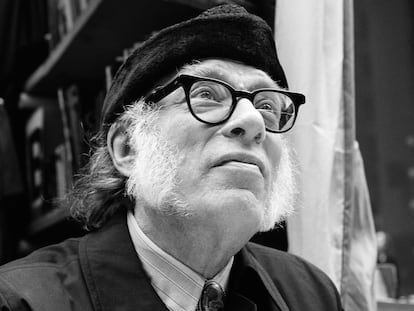 Isaac Asimov en la Feria del Libro de la Quinta Avenida (Nueva York) en 1987.