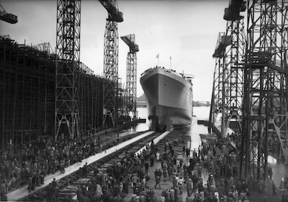 Foto de octubre de 1947 en los astilleros de Harland and Wolff en Belfast.