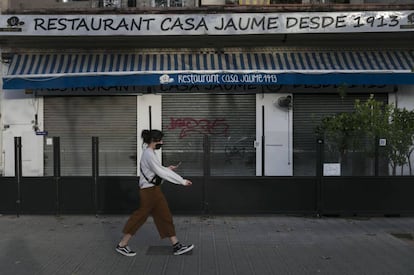 Una terrassa de Barcelona tancada per les restriccions per la covid.