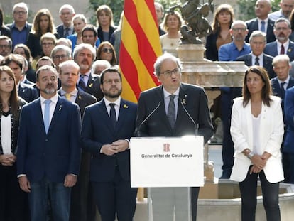 Lectura del manifiesto 'Compromiso de octubre' en el Palau de la Generalitat, en el segundo aniversario del referéndum ilegal.