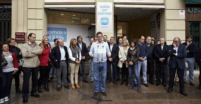 Antonio Basagoiti, durante su intervención en la inauguración de la nueva sede electoral del centro de Vitoria.