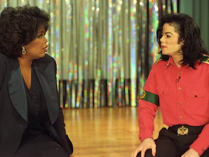 Michael Jackson and Oprah Winfrey during the high-profile interview at Neverland Ranch on February 10, 1993; according to some estimates, the broadcast drew nearly 100 million viewers worldwide.