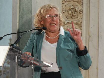 Carmena a los inversores: “Tranquilos, no soy comunista”