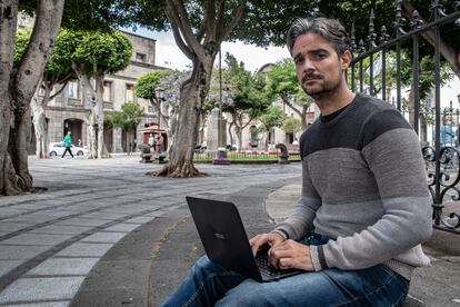 Juan Pedro Calderón, emigrado que regresó a España y cofundador de JJ Robots y AgnosPCB, en La Laguna, Tenerife.