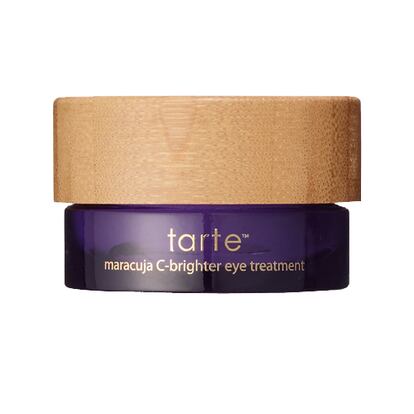 Suavizante e iluminador, con maracuyá y rico en vitamina C, de Tarte (compra por 35,95€ en Sephora).